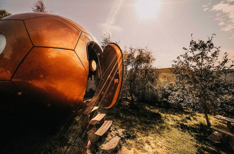 Red Kite Earth Conker Glamping Pod