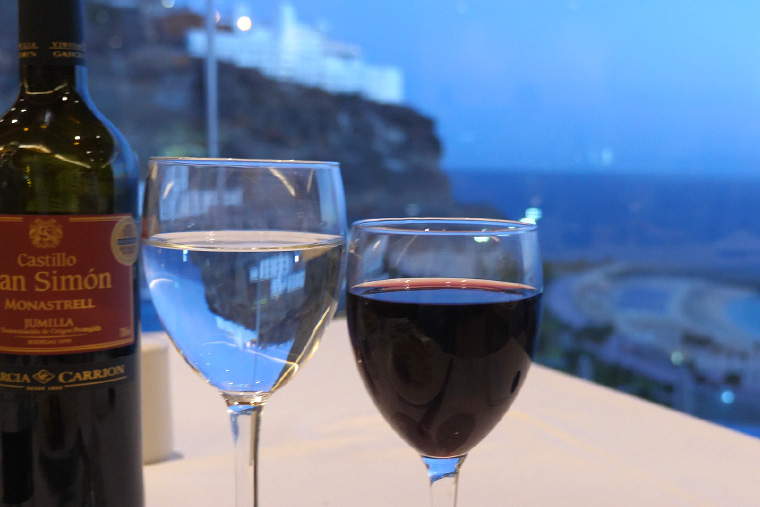 Spanish wine gran canaria