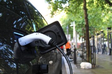 Living sustainably | Electric Car