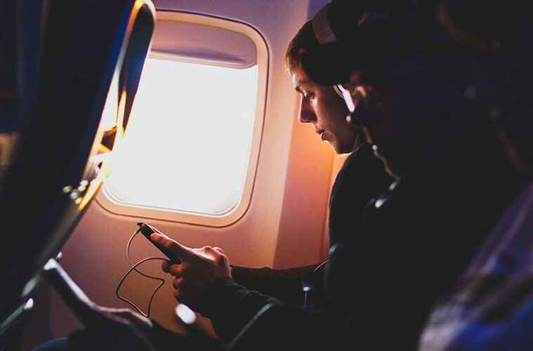 How to Stay Entertained While Travelling: Top Digital Solutions