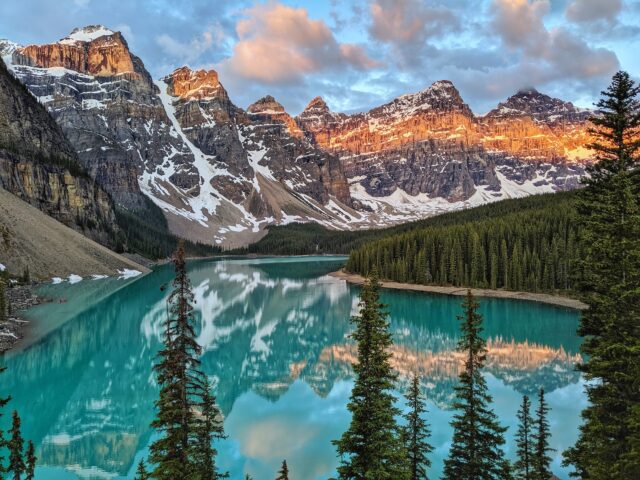 Best Places for Peaceful Retreats: Banff National Park