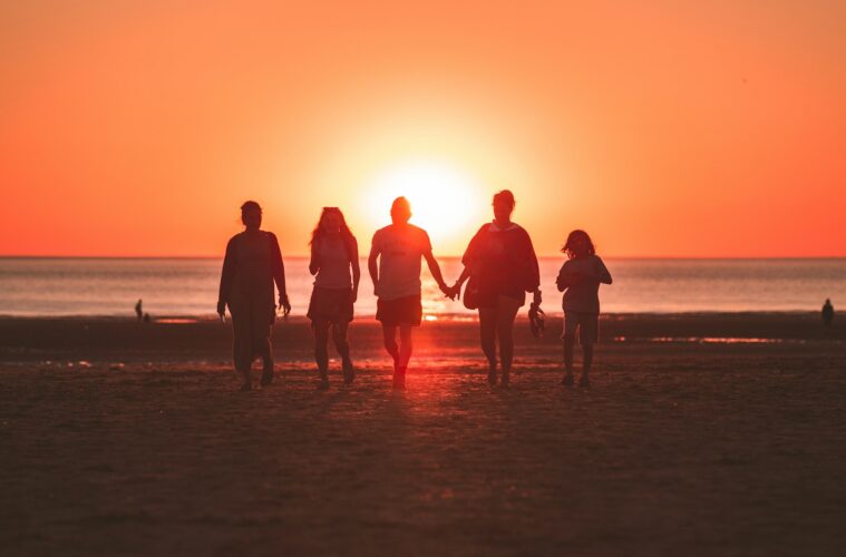 5 Holiday Ideas that the Whole Family Will Love | Family Ski Holidays | Taking the family