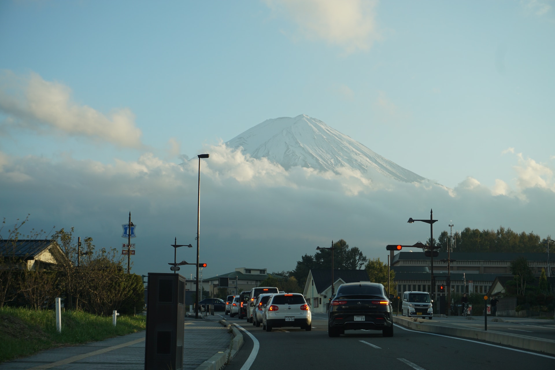 Most Active Volcanoes in the World | Mount Fuji, Japan