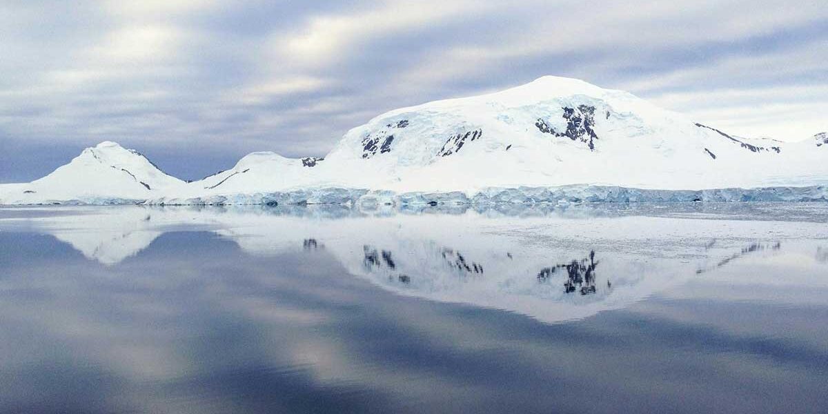 Svalbard Travel Guide: Top Things to Do in the Arctic Archipelago