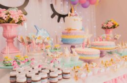 Trending сake сoncepts in London cake for a special occasion
