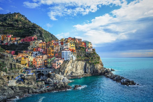 Hiking in Cinque Terre, walking in Italy