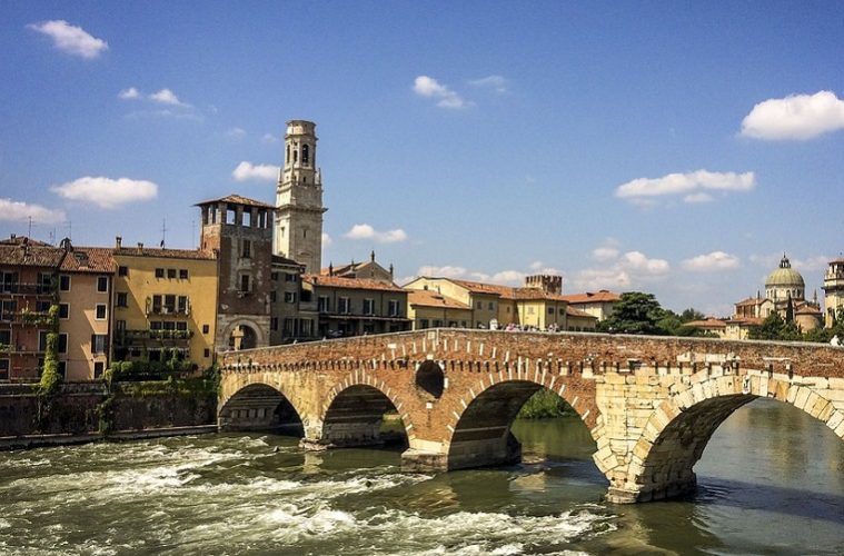 Verona, Falling in love with Fair Verona